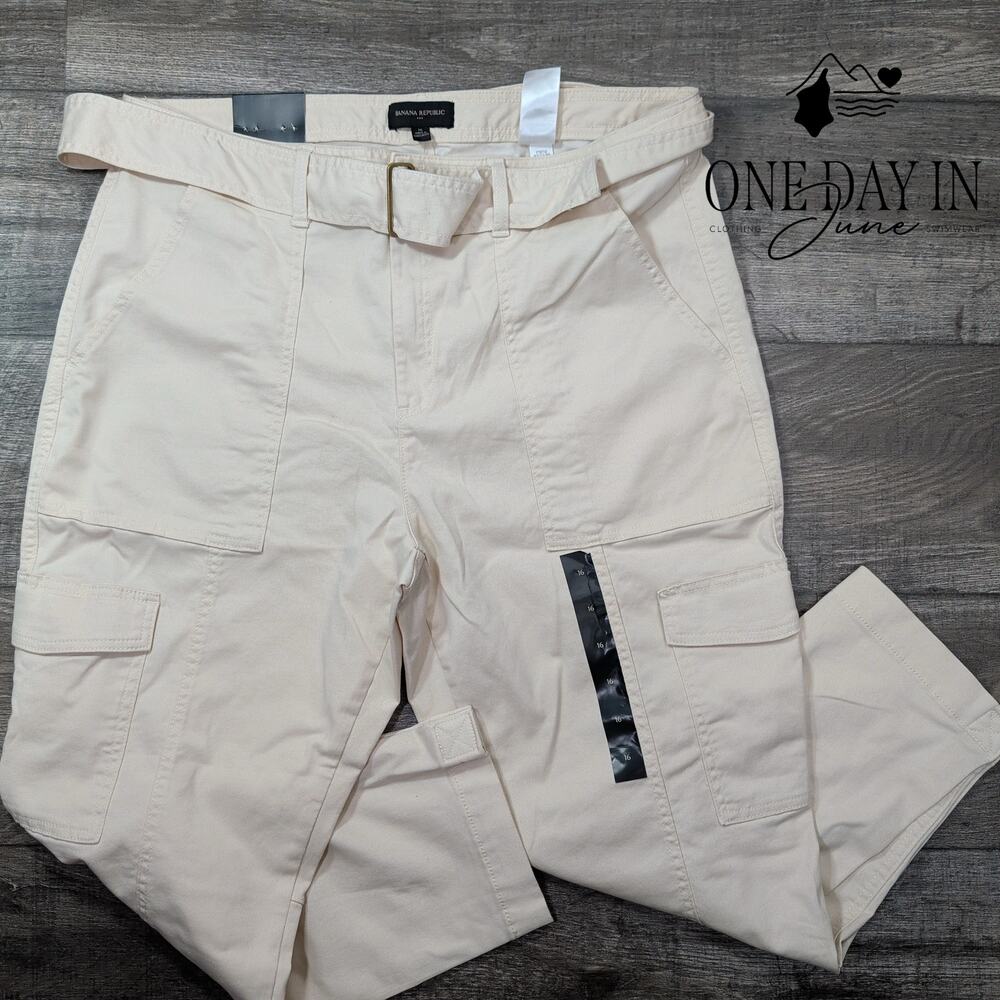 Banana Republic Belted Crop Cargo Jeans Size 16